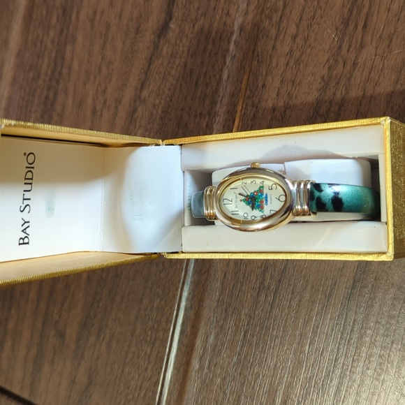 Bay Studios Christmas Tree Watch Hinged Green Acrylic Bangle Cuff - Picture 2 of 7